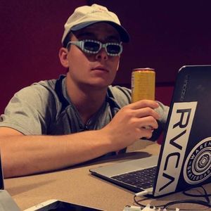 Meet your Posher, Henry