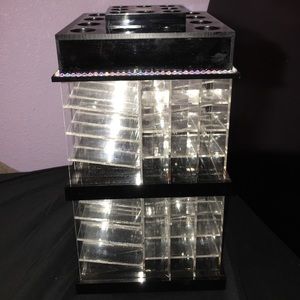 116 Spinning Lipstick holder