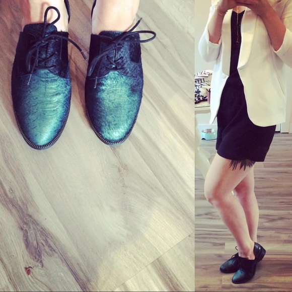 Cow Hair Cut Out Oxford - Picture 4 of 8