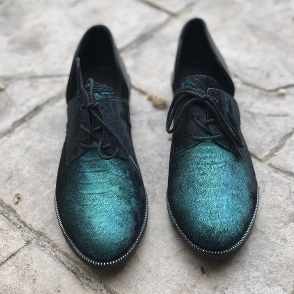 Cow Hair Cut Out Oxford - Picture 6 of 8