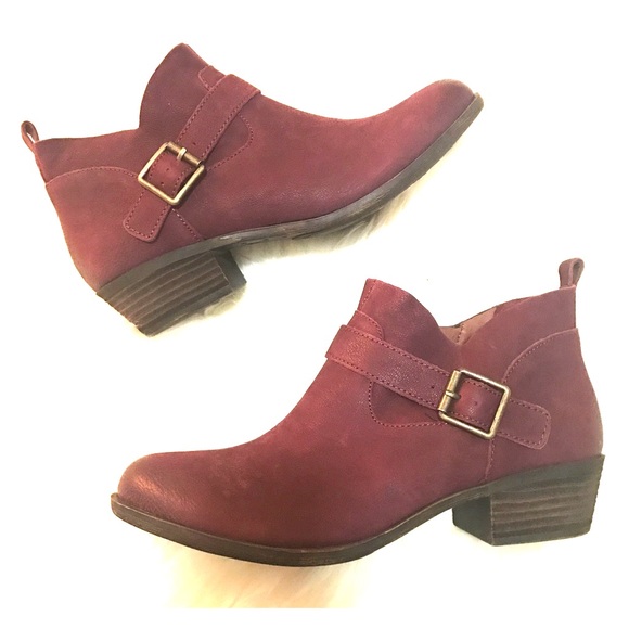 lucky brand burgundy booties