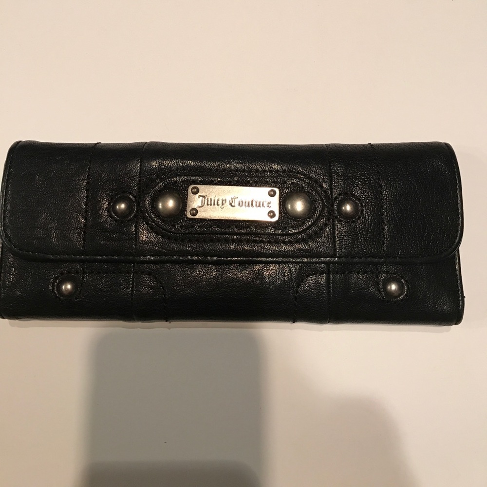 Juicy couture wallet