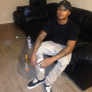 Meet your Posher, Pierre