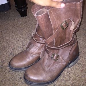 Steve Madden Brown Combat boots