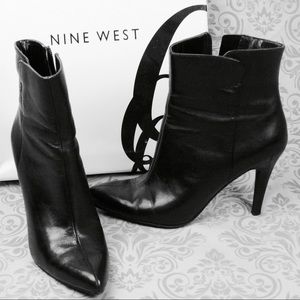 Nine West black boots