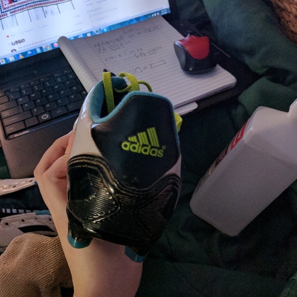 Adidas cleats COMMING SOON - Picture 3 of 5