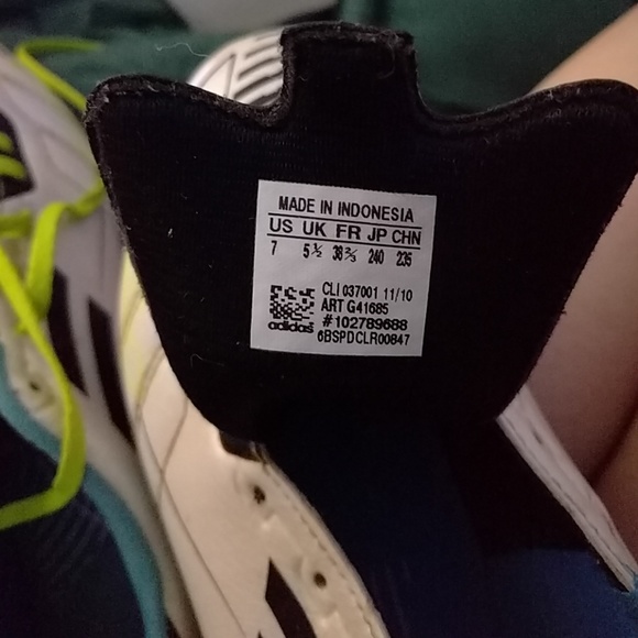 Adidas cleats COMMING SOON - Picture 5 of 5