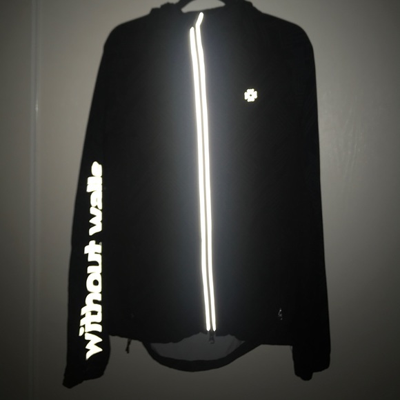 UO Without Walls Reflector Jacket with hood - Picture 1 of 5