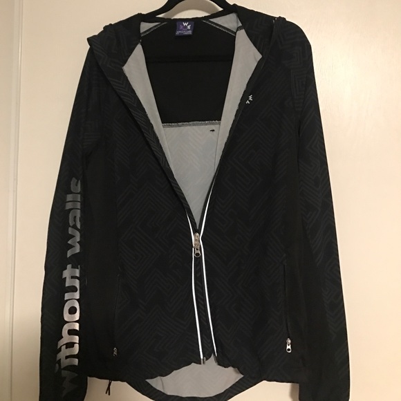 UO Without Walls Reflector Jacket with hood - Picture 4 of 5