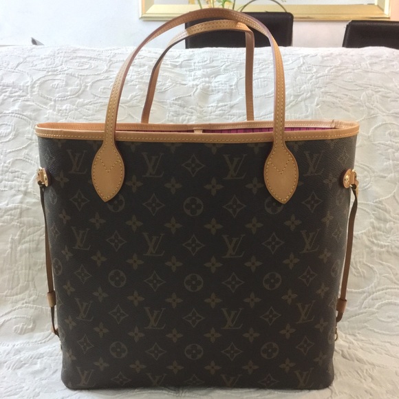 Louis Vuitton Handbags - Louis Vuitton Neverfull Monogram MM Pivoine SOLD