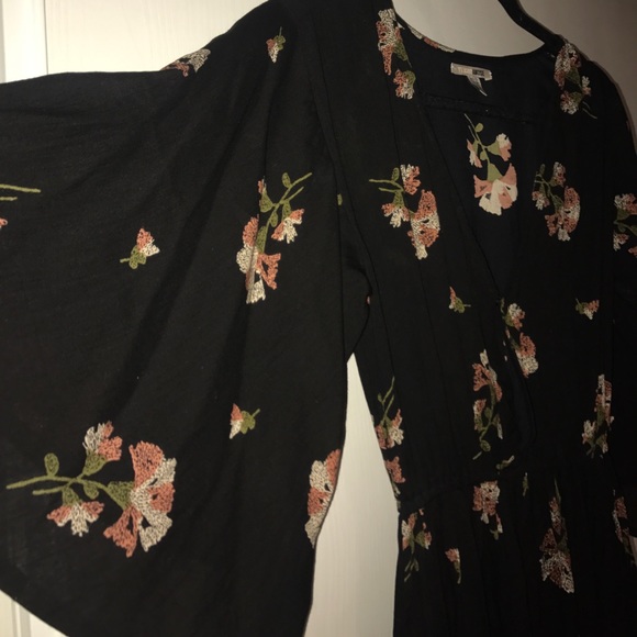 Amuse Society Black Floral Dress - Picture 3 of 6