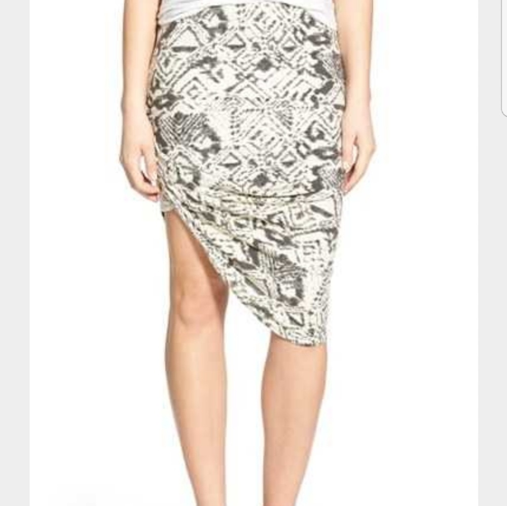 🚫SOLD🚫 Pam and Gela Nordstrom drape ikat skirt
