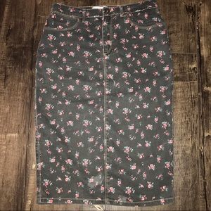 Zara floral denim skirt