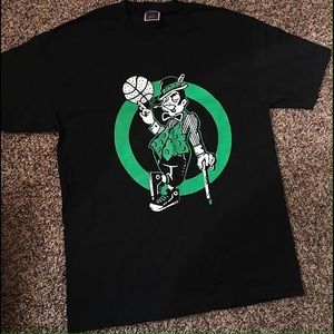 Boston Celtic t shirt size large NBA custom