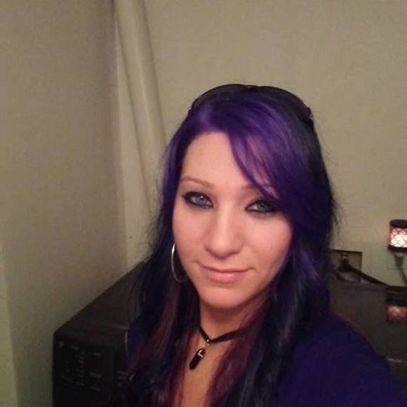 Meet your Posher, Mandie - Picture 1 of 1