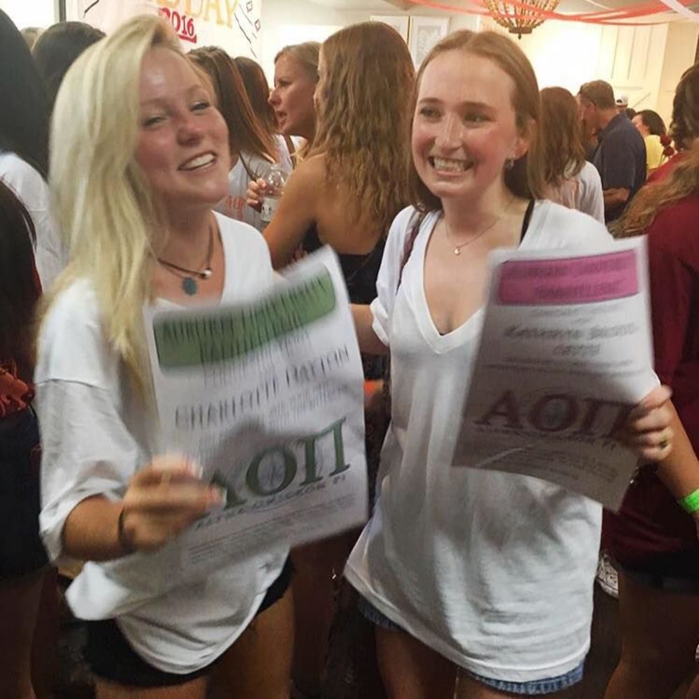 Meet your Posher, Charlotte