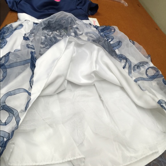 Special Occasion Dress, size 6 - Picture 5 of 5