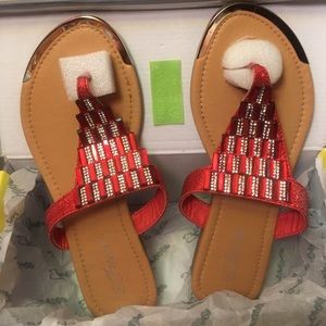 Women's Size 8 New Red Glitter Sandals.