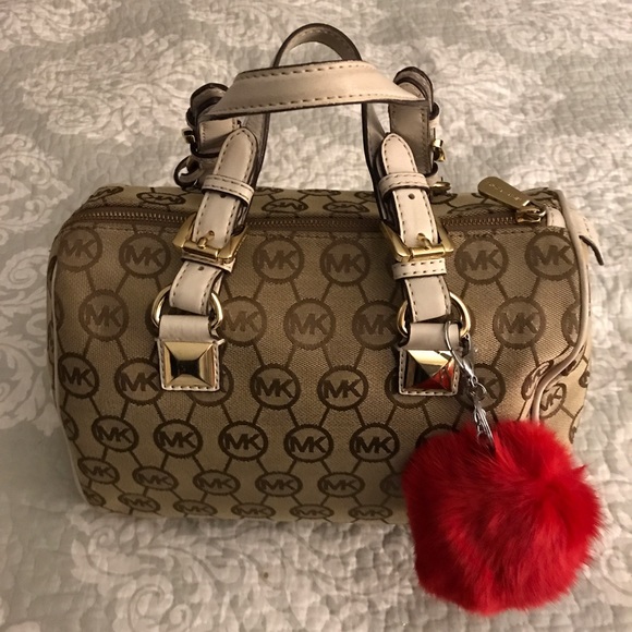 Michael Kors Bag,Size approx-11 1/4"x 8" - Picture 1 of 8