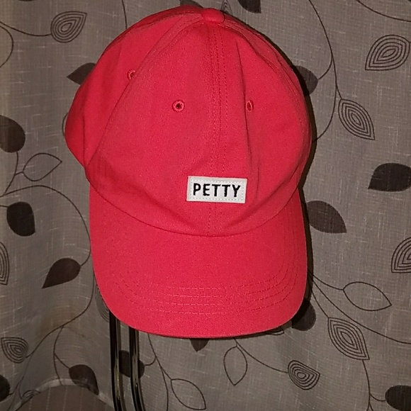 Accessories - 👒New! Petty cap