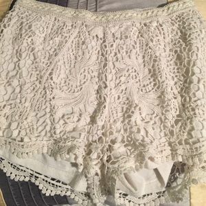 💕MOSSIMO SHORTS!💕