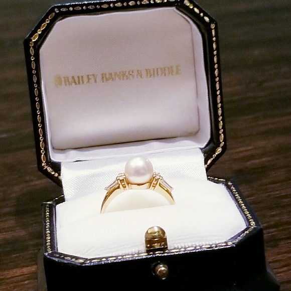 Genuine Cultured Akoya Pearl Engagement Ring - Picture 2 of 5