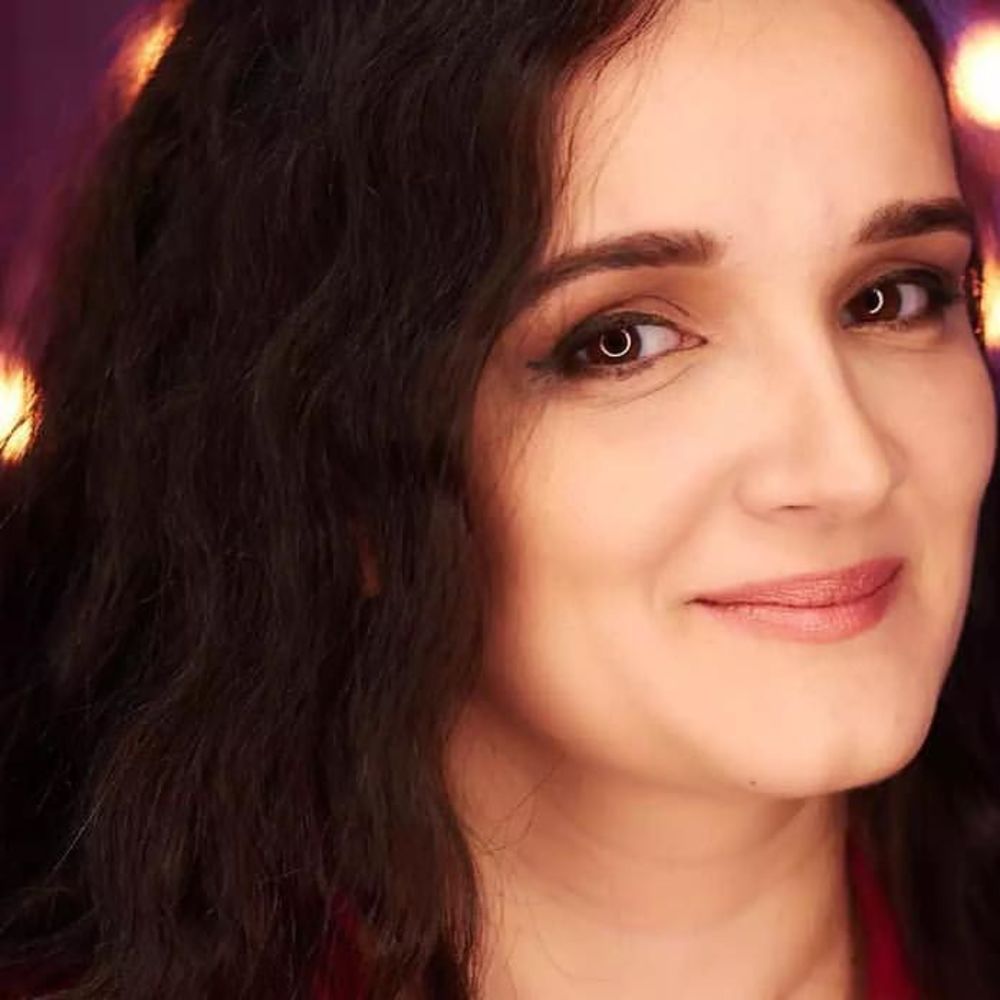 Meet your Posher, Alina