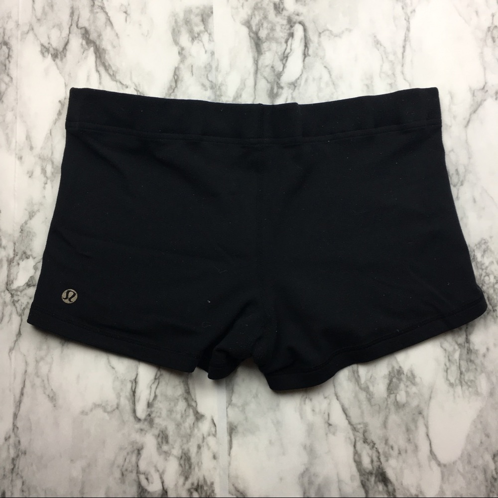 LULULEMON yoga shorts