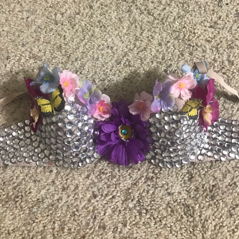 Bedazzled rave bra size 34C