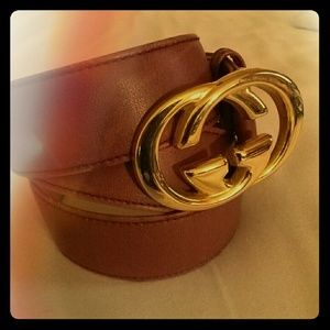 💯 Authentic GUCCI Belt Made in Italy 28"