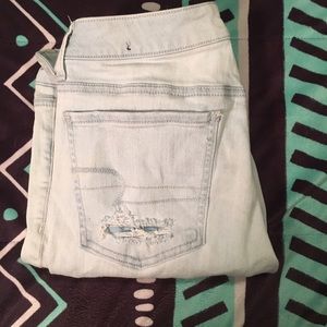 AMERICAN EAGLE JEANS SIZE 12