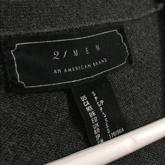 21 Men S Charcoal Cardigan - Picture 2 of 3