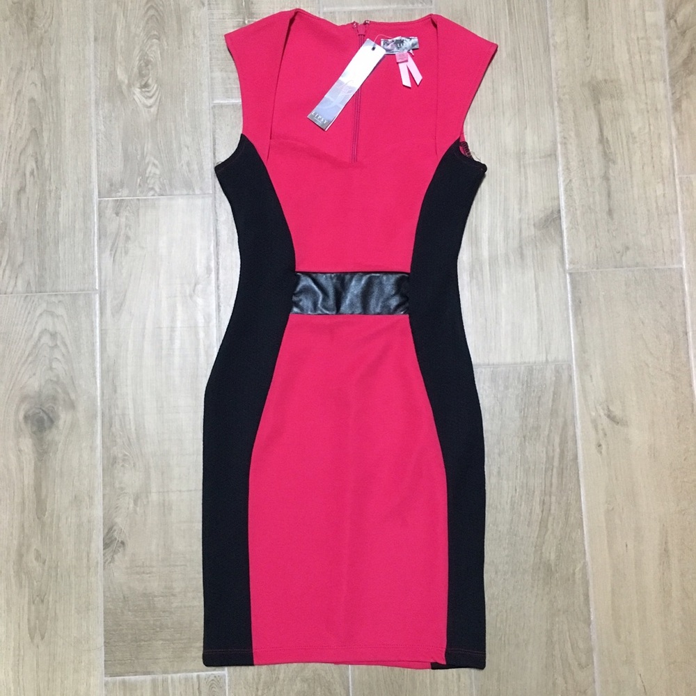 NWT Sz 2 ASOS Lipsy coral pink black bodycon dress