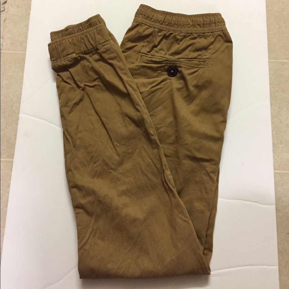 American Eagle S Tan Joggers