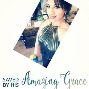 Meet your Posher, Monique