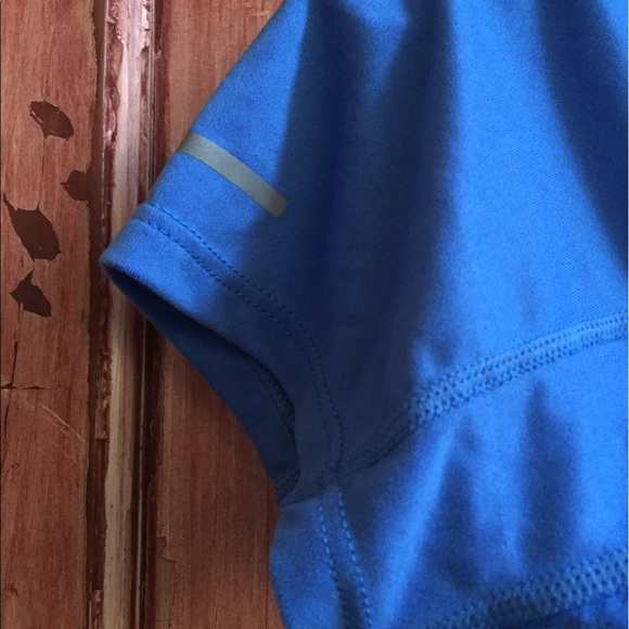 Nike dri fit running top - Picture 4 of 6