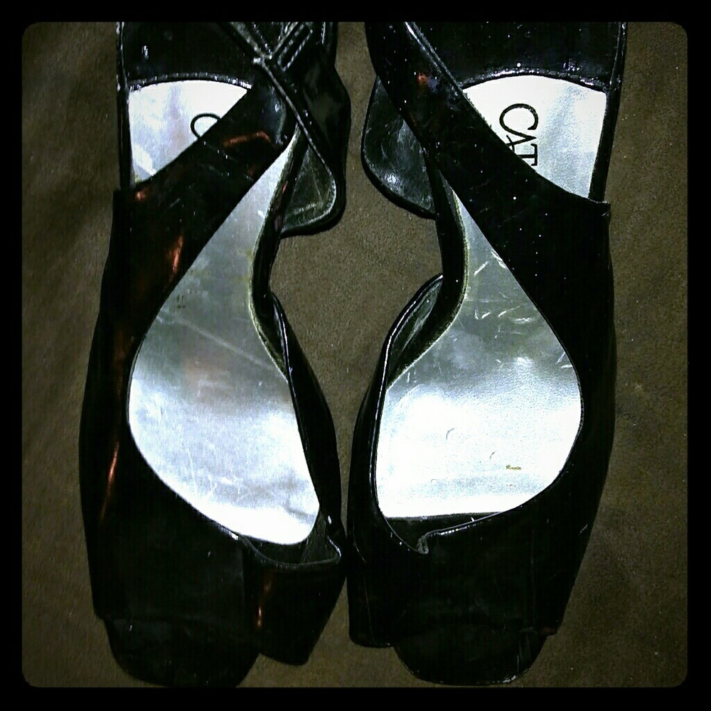 Black cato heels size 9