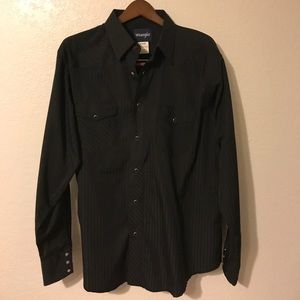 Wrangler shirt