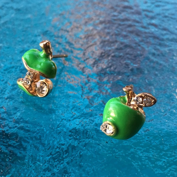 Apple Earrings - Picture 2 of 6