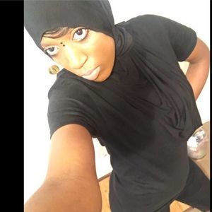 Meet your Posher, Halimah