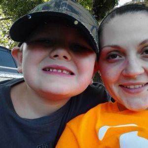 Meet your Posher, Carrie