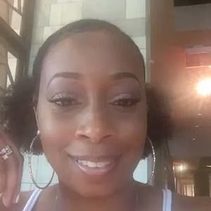 Meet your Posher, Candace