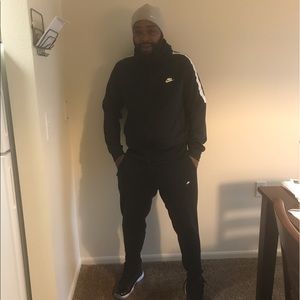 Meet your Posher, Odom