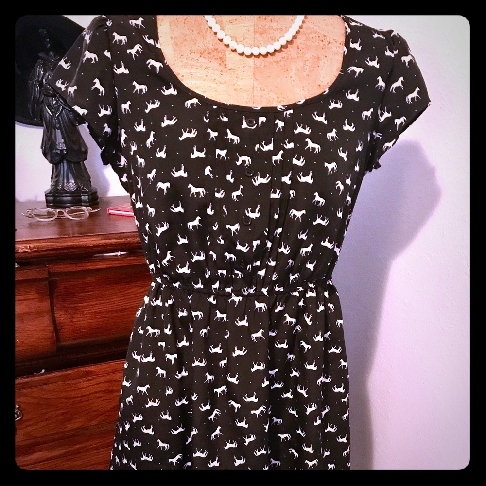 Black horse print retro dress