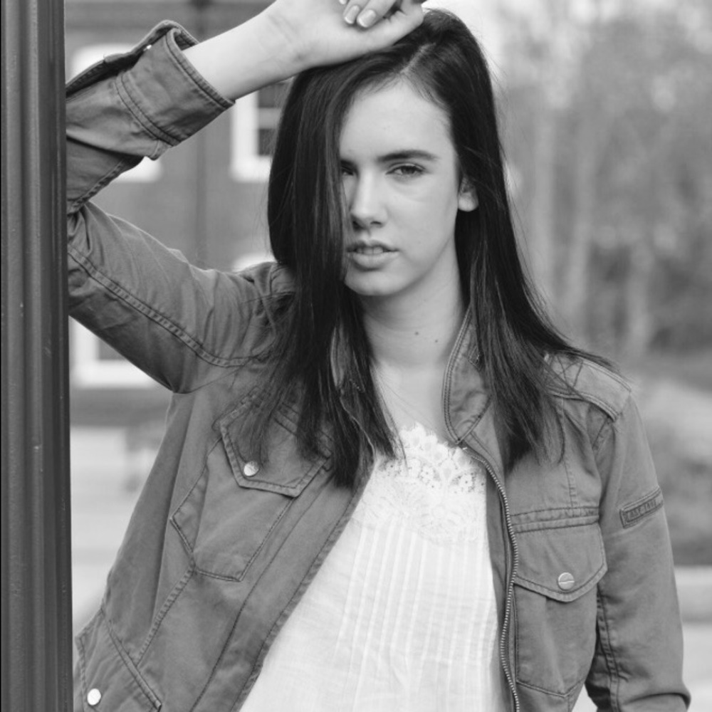 Meet your Posher, Emily