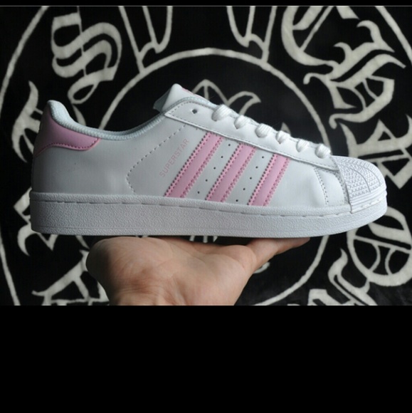 le adidas superstar poshmark donne originali le adidas superstar poshmark donne originali
