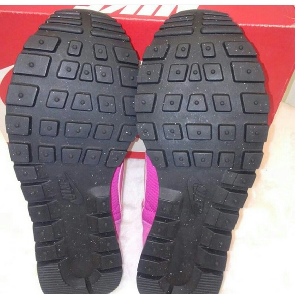 Nike Women Air Pegaus 83 - Picture 5 of 6