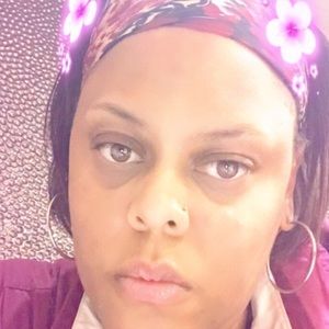 Meet your Posher, Darcell