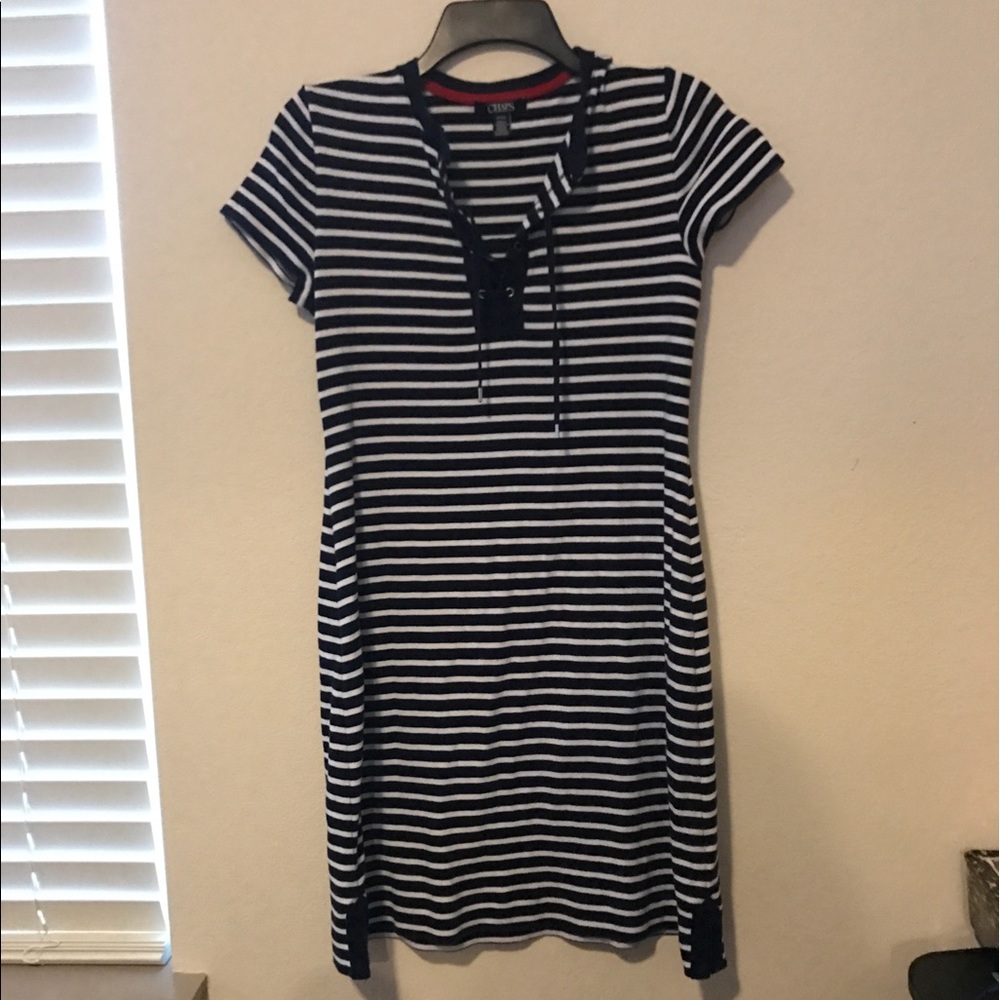 Chap's t-shirt dress with shoelace top