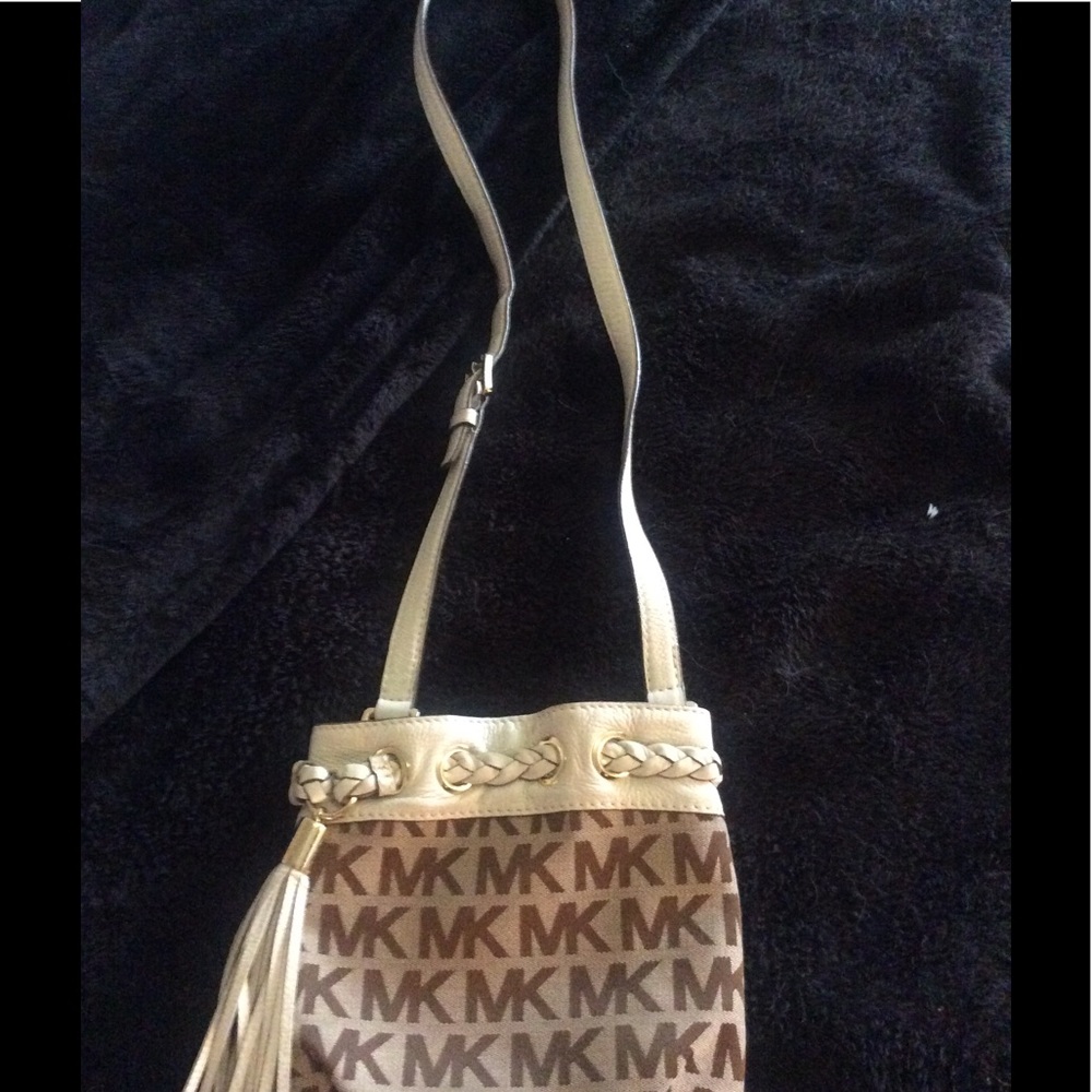 Authentic Michelle Kors Crossbody bag